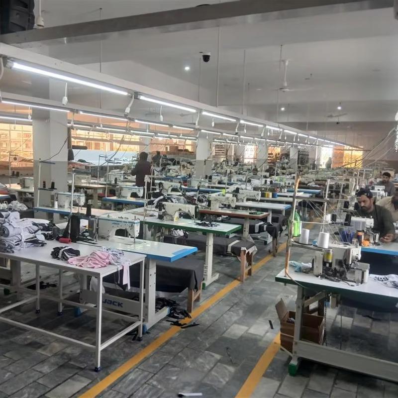 Custom OEM Sportswear & Gym wear, Street Wear, Sports Bag &  Hats  Manufacturing