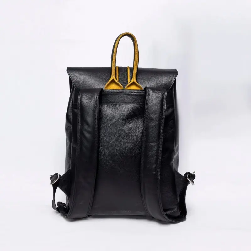 GEN Z Genuine Leather Backpack for Men – Classic Black