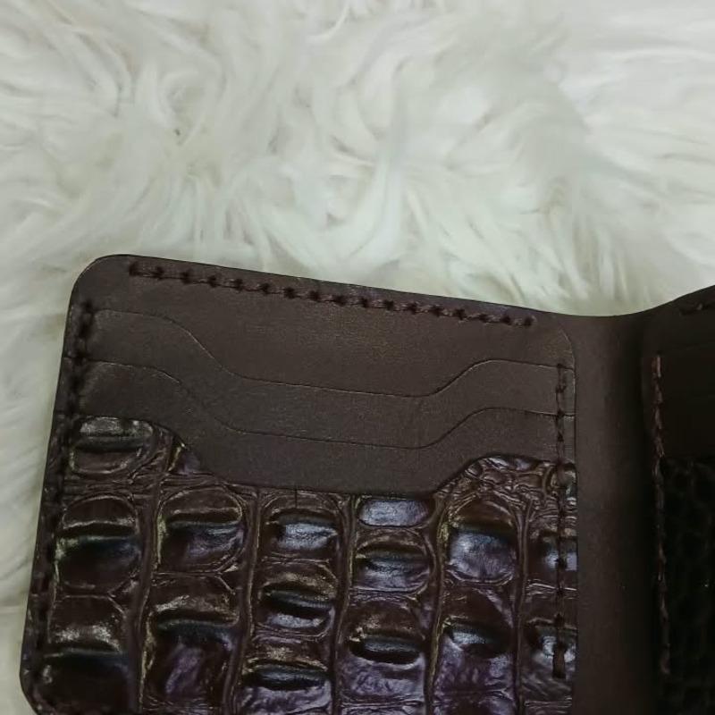 Men's Croc-Embossed Leather Bifold Wallet — Black & Brown