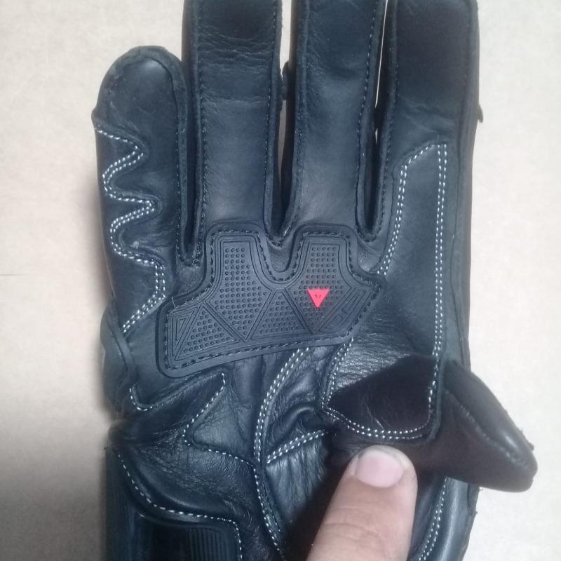 Premium Black Motorcycle Riding Gloves –