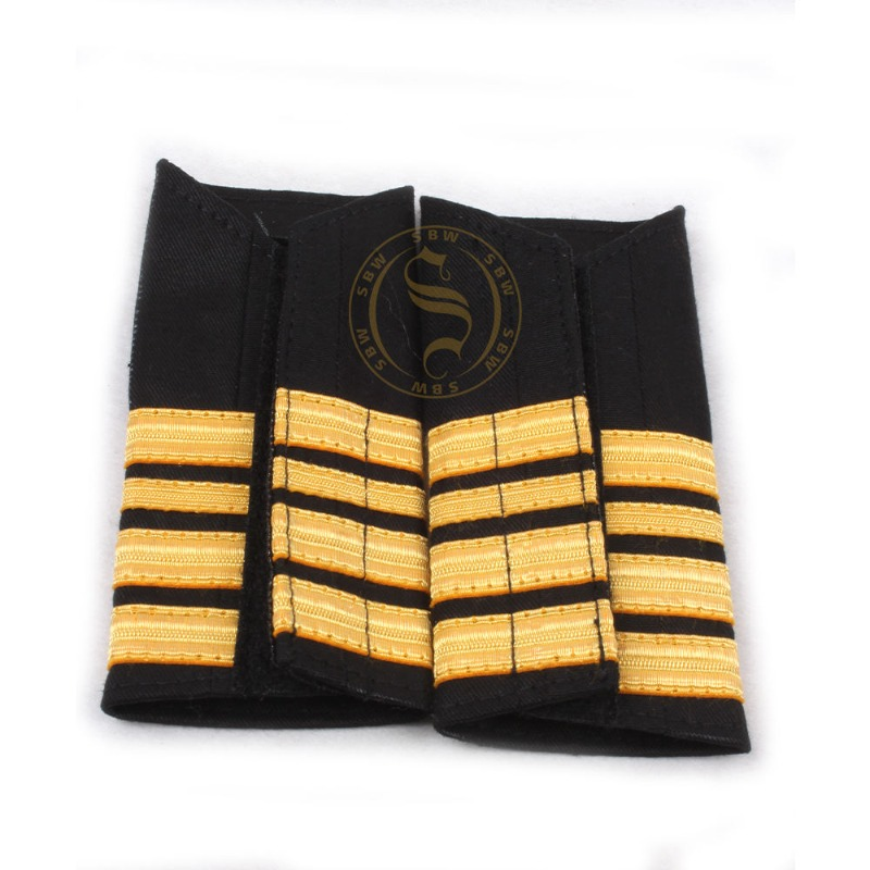 Custom Airline Pilot Epaulettes – Captain & First Officer Shoulder Boards, Flight Attendant Ranks & Commercial Aviation Uniform Accoutrements
