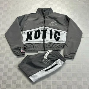 AeroFlex Windbreaker Jacket &amp; Shorts Set